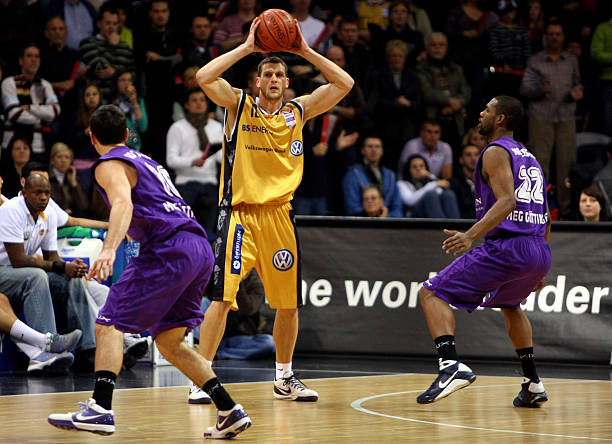 事场地的重 事场地的重